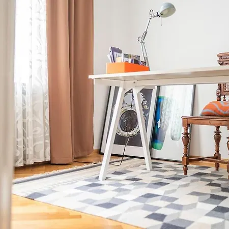 Herzer Apartment *